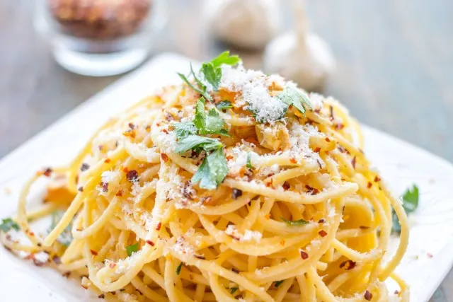 Zdjęcie Penne aglio olio – prosty przepis na pyszne włoskie danie
