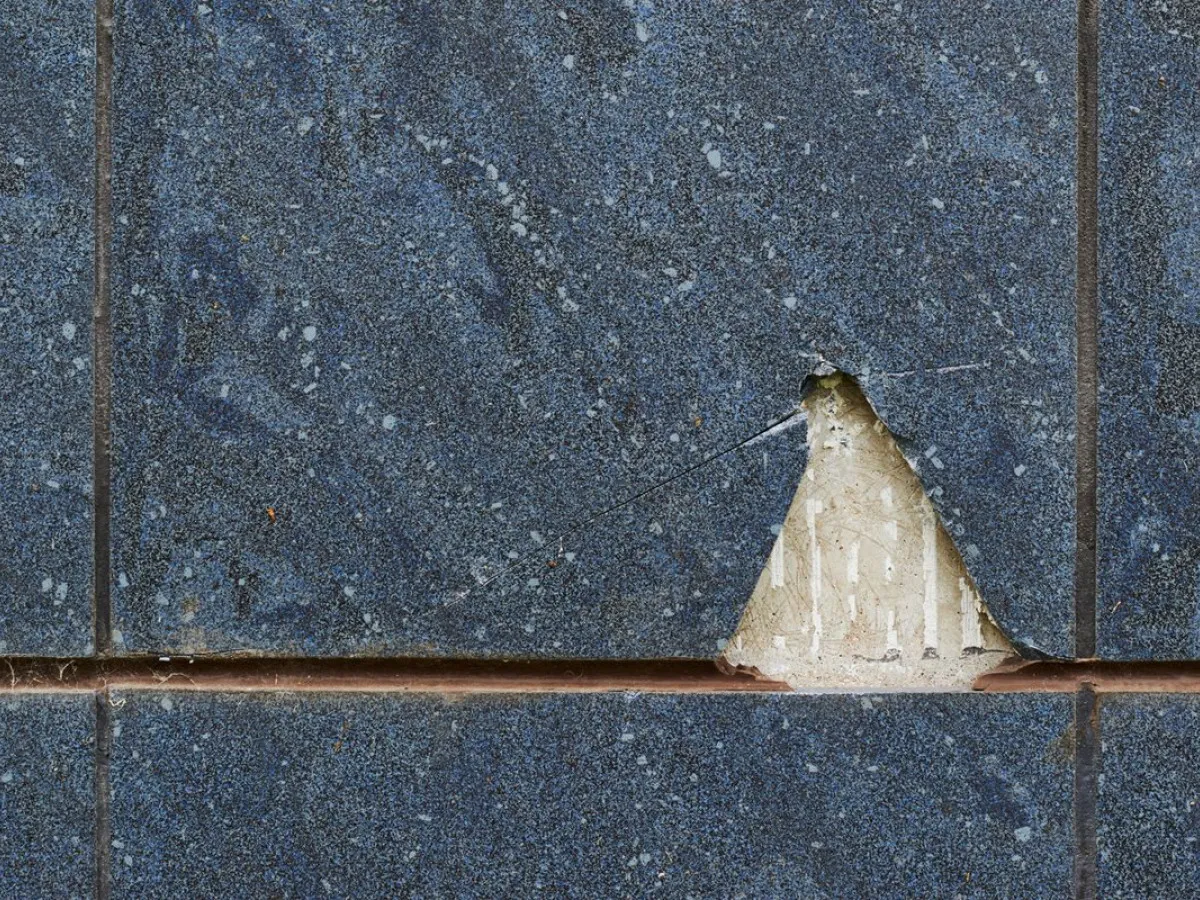 Zdjęcie Czym ciąć gres 2 cm, aby uniknąć pęknięć i uszkodzeń?