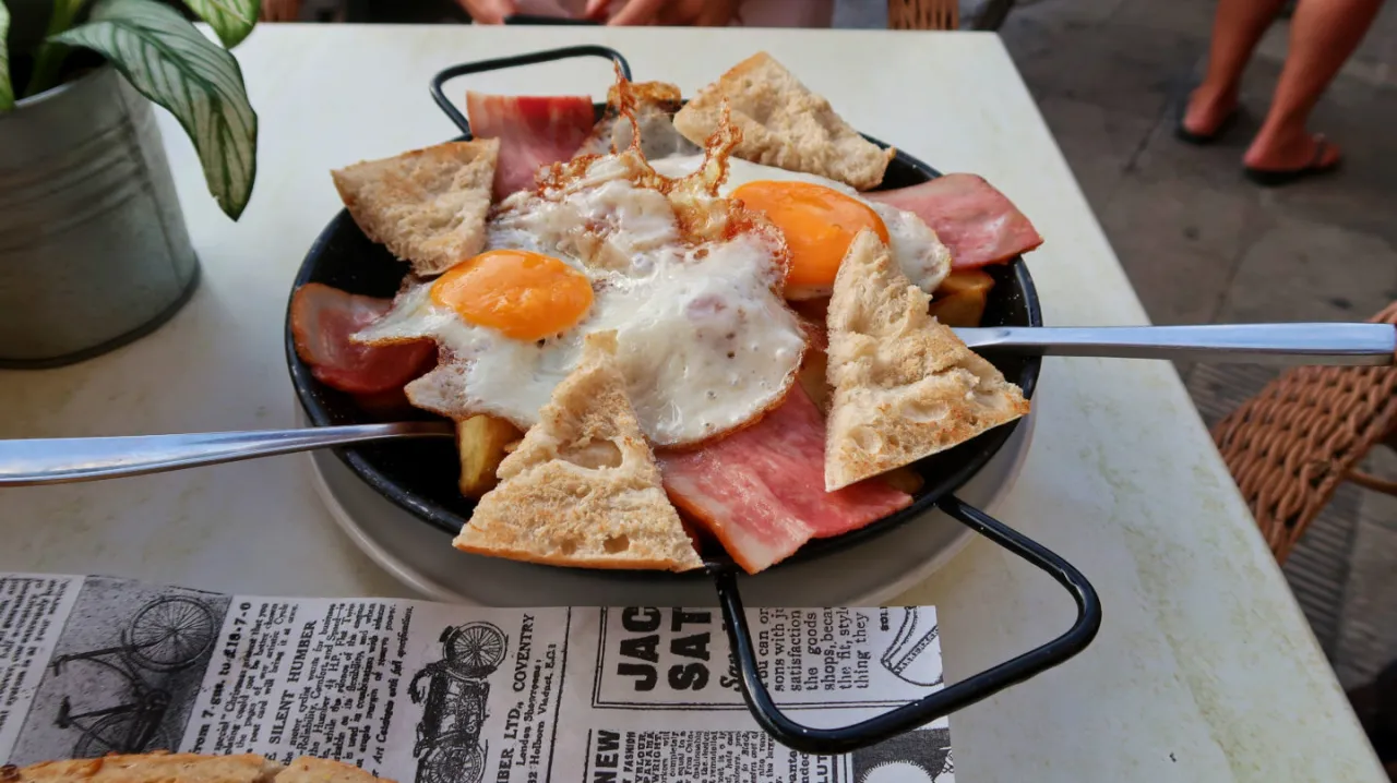 Zdjęcie Co zjeść w Walencji? Odkryj najlepsze lokalne smaki i restauracje