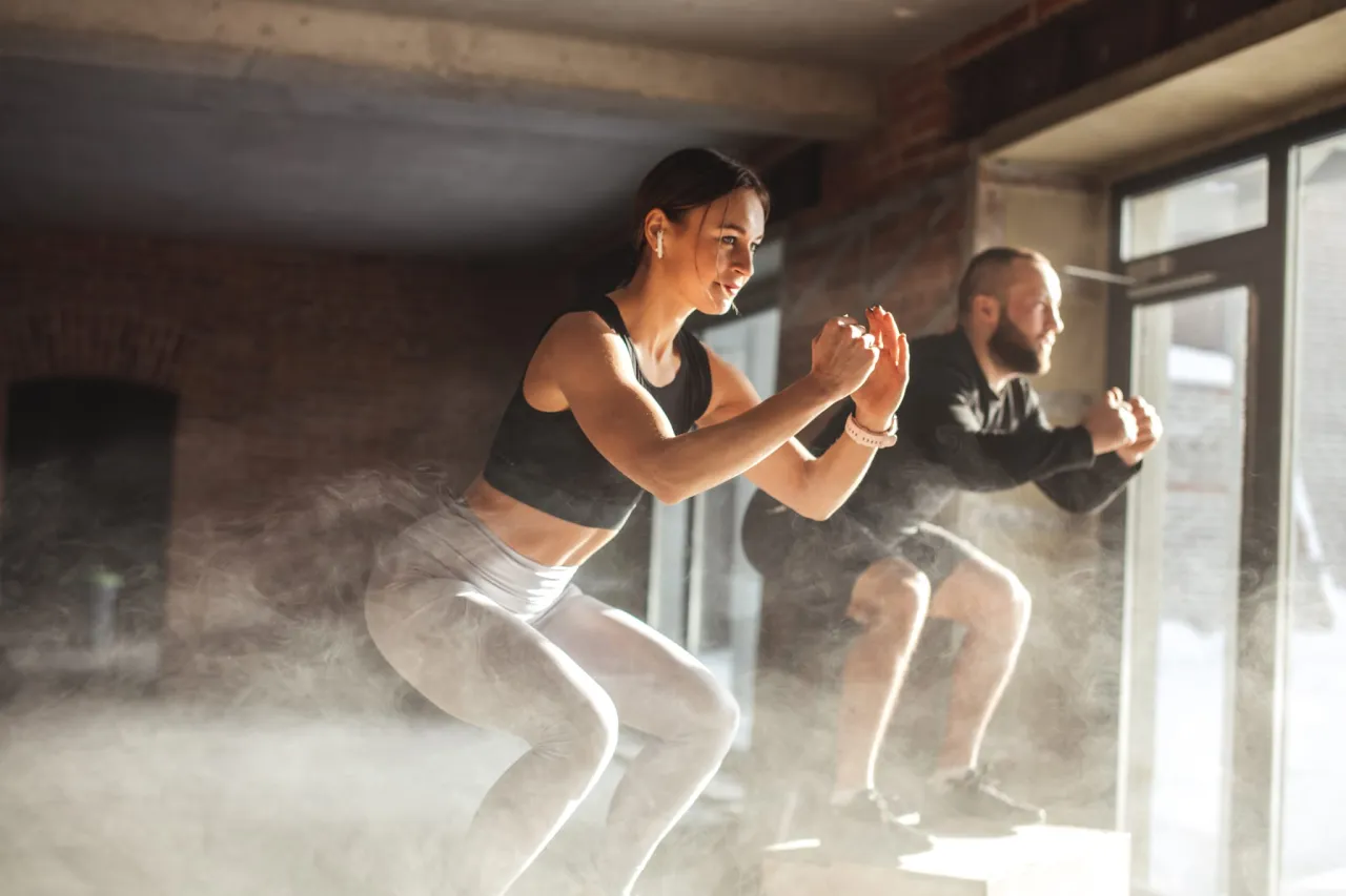 Zdjęcie Crossfit od czego zacząć? Kluczowe kroki dla początkujących treningów