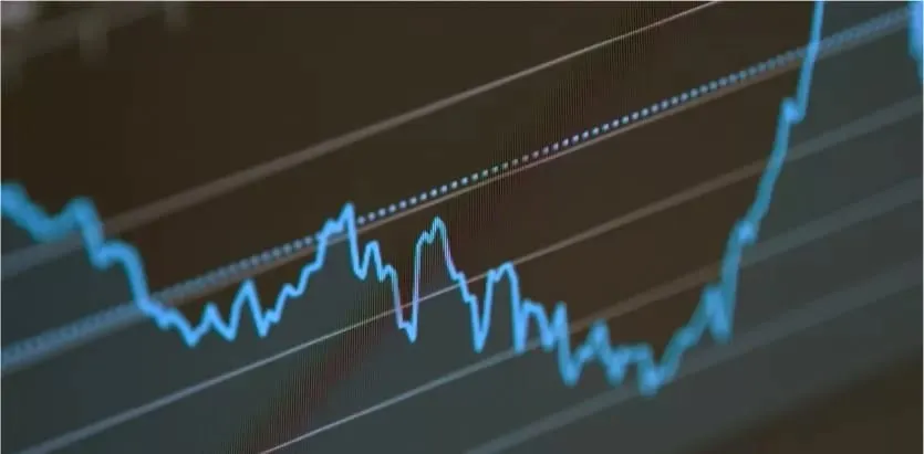 Zdjęcie Dlaczego warto inwestować w kryptowaluty? Zyski i ryzyka, które musisz znać
