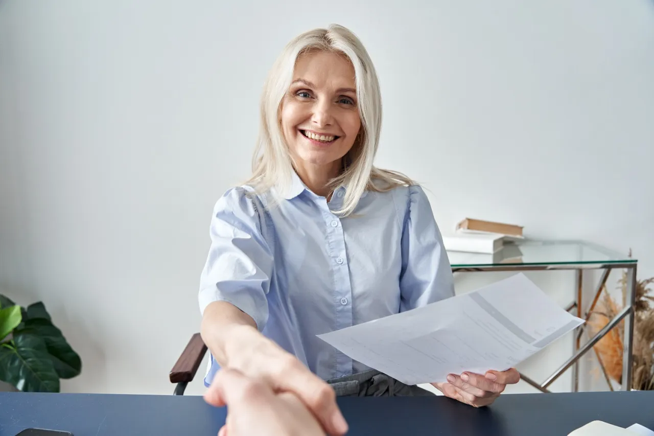 Zdjęcie Jak zrobić CV, które przyciągnie uwagę pracodawcy i zapewni rozmowę?