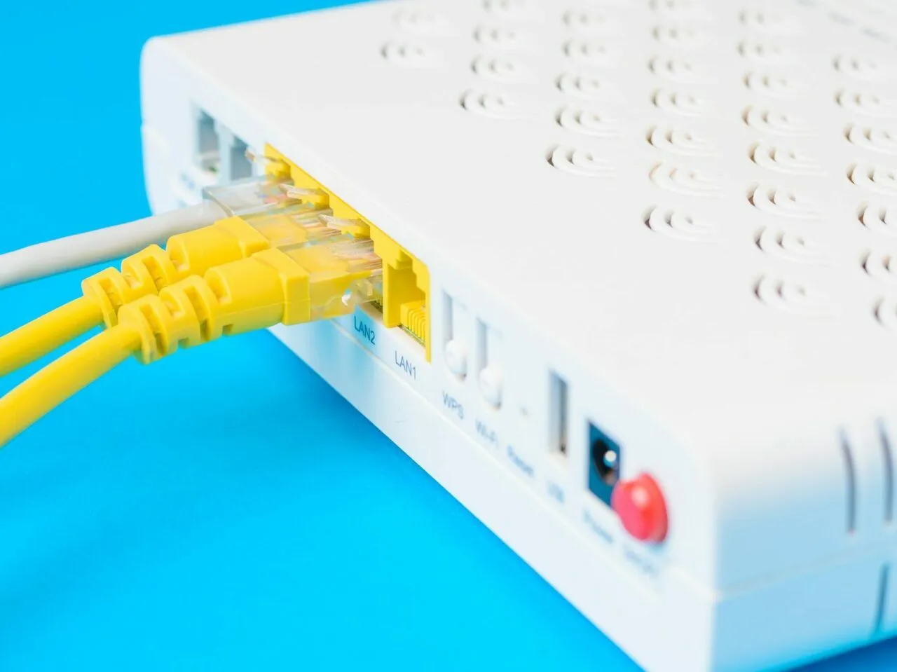 Zdjęcie Jaki kabel do internetu światłowodowego? Wybierz najlepszy dla siebie