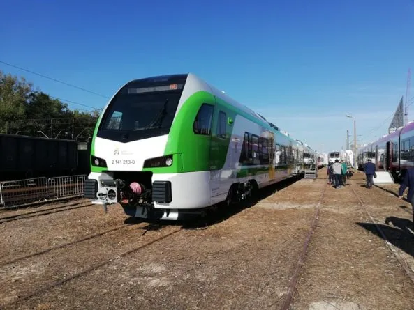 Nowoczesny pociąg elektryczny w Polsce