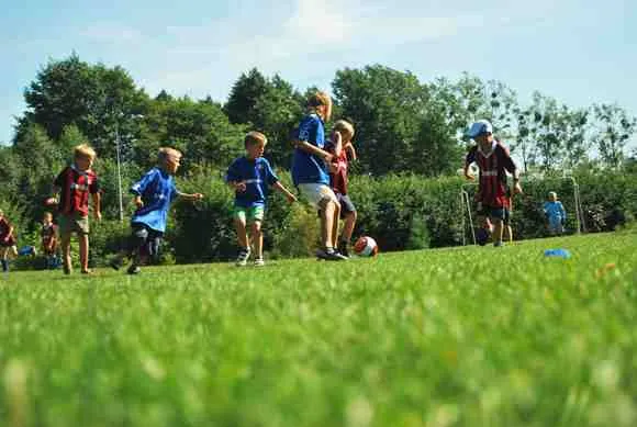 obóz piłkarski dla dzieci