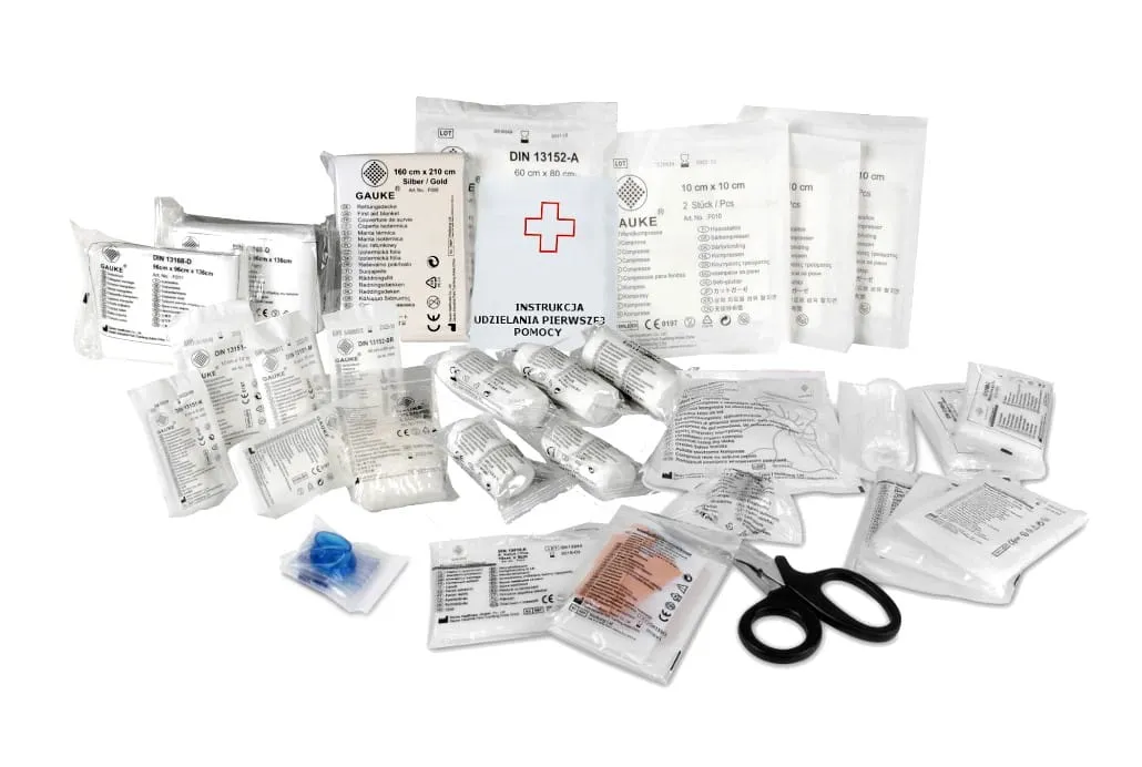 wyposażenie apteczki zakładowej DIN 13157