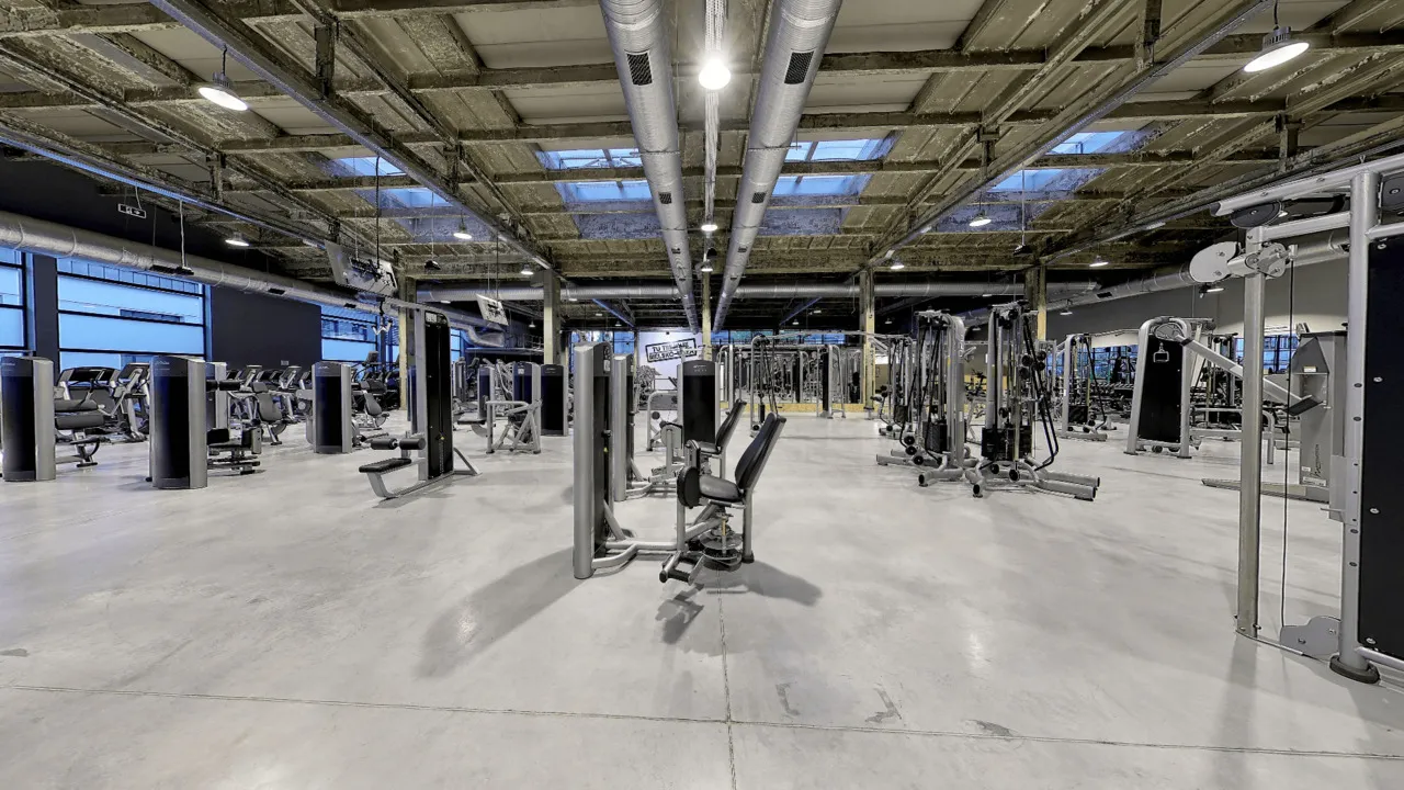 Zdjęcie Fitness World Sfera Bielsko: Cennik, Grafik, Opinie i Treningi