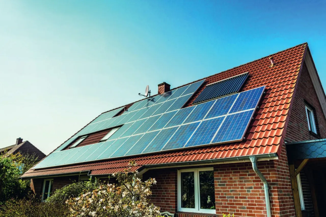 Zdjęcie Fotowoltaika 16 kW: Wszystko o Wydajnej Instalacji Słonecznej