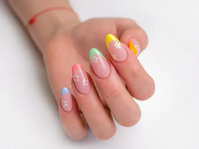 modne zdobienia paznokci wiosna 2026 kwiaty french 3D