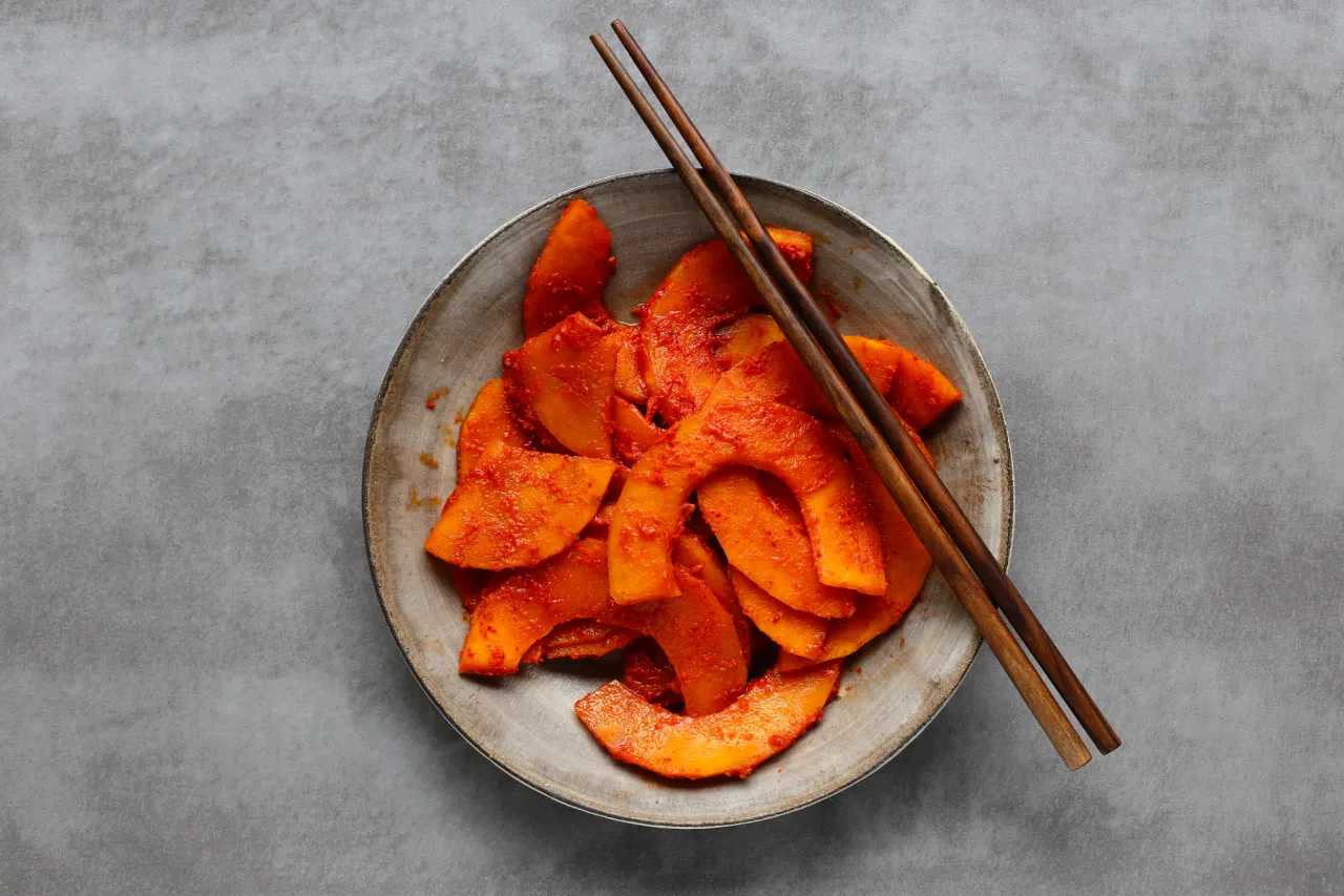 Kimchi Bokkeumbap z jajkiem sadzonym