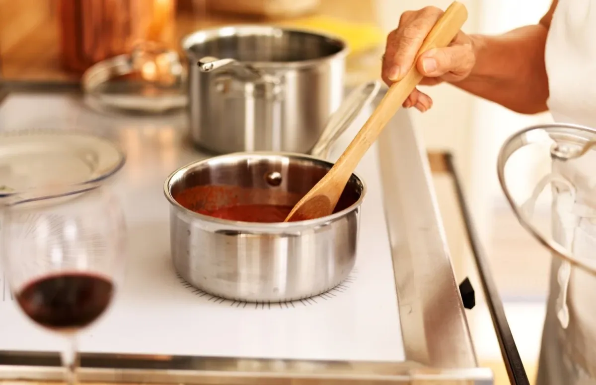 zagęszczanie sosu zasmażka mąka redukcja