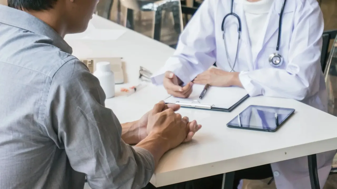 Ubezpieczenie zdrowotne po ustaniu zatrudnienia NFZ 30 dni