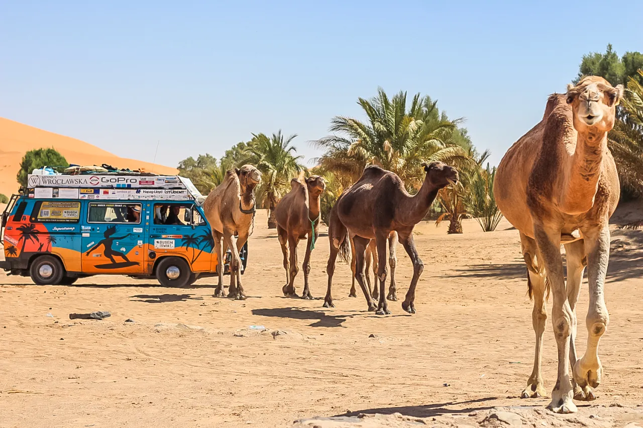 Tanie podróżowanie porady oszczędzanie wakacje