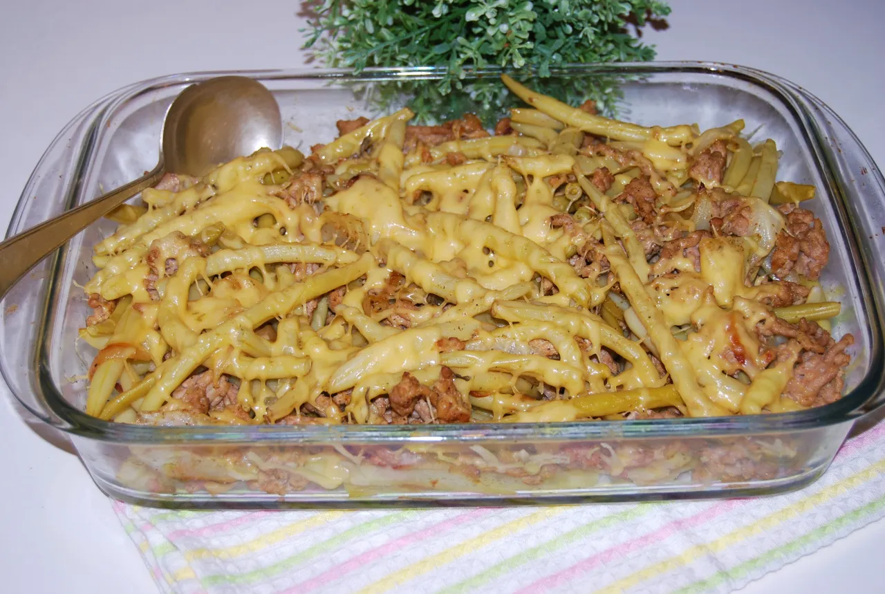 zapiekanka z fasolki szparagowej z mięsem mielonym