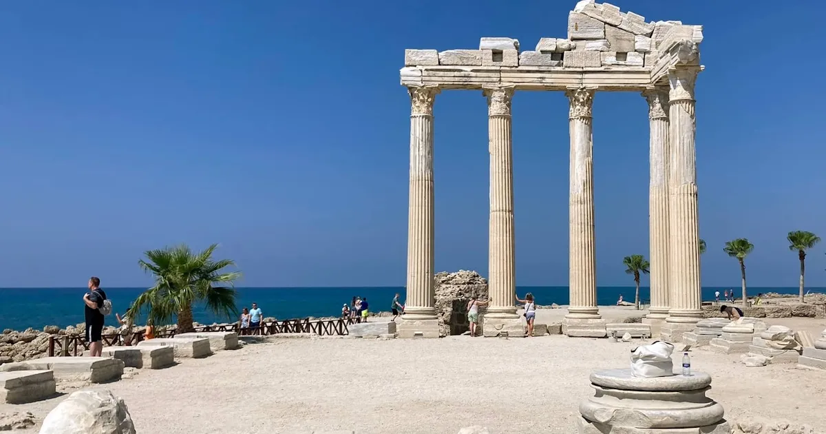 Side Turcja plaża świątynia Apollina