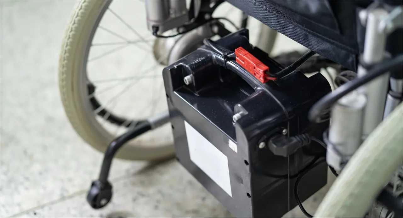 Dob&oacute;r akumulatora do w&oacute;zka inwalidzkiego porady