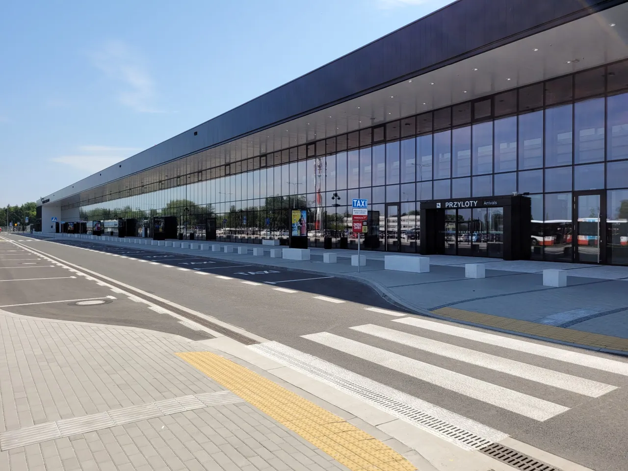 Lotnisko Radom nowoczesny terminal