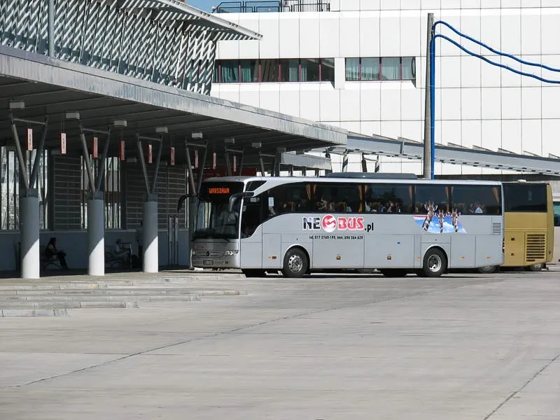 Dworzec Autobusowy Mielec Głowackiego 1 Neobus stanowisko 10