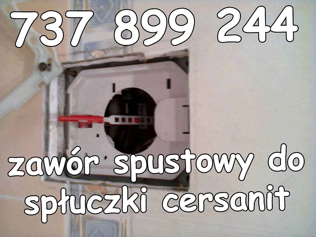 Jak wyjąć zawór spustowy Cersanit? Widok mechanizmu spłuczki. Zadzwoń: 737 899 244.