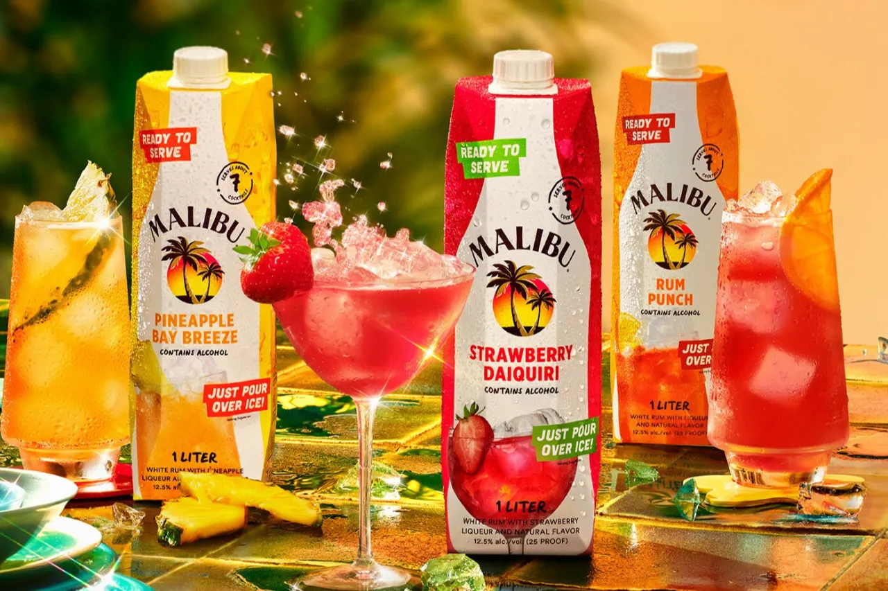 r&oacute;żne drinki z malibu kolaż