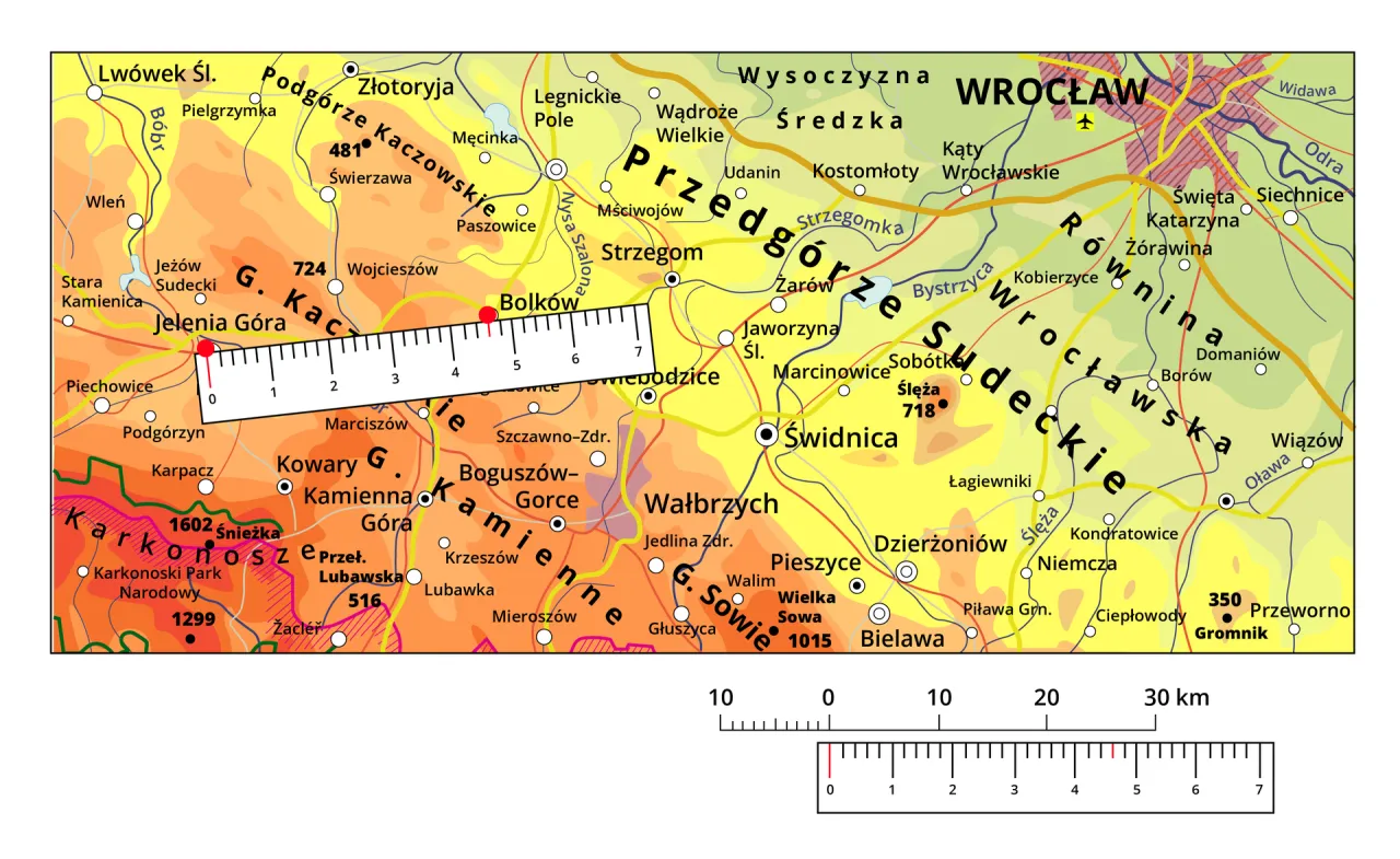 mapa turystyczna z podziałką liniową i linijką