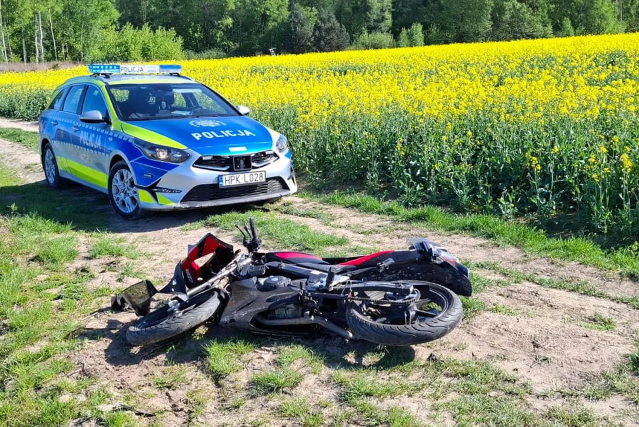 Policja zatrzymuje motorower bez uprawnień