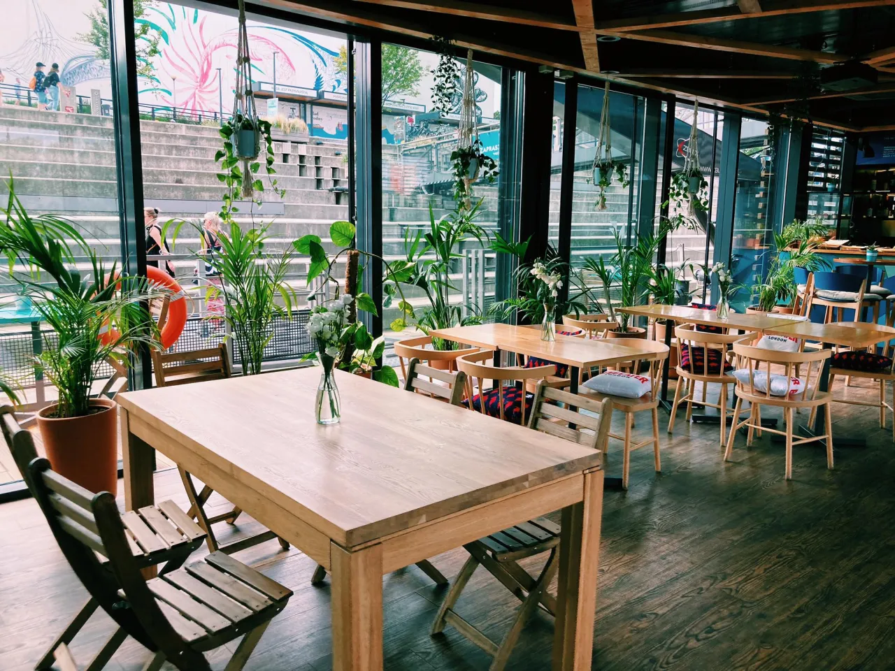 Restauracja Warszawa widok na Wisłę