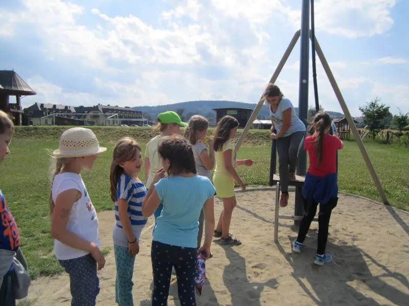 Miasteczko Galicyjskie dzieci zabawa