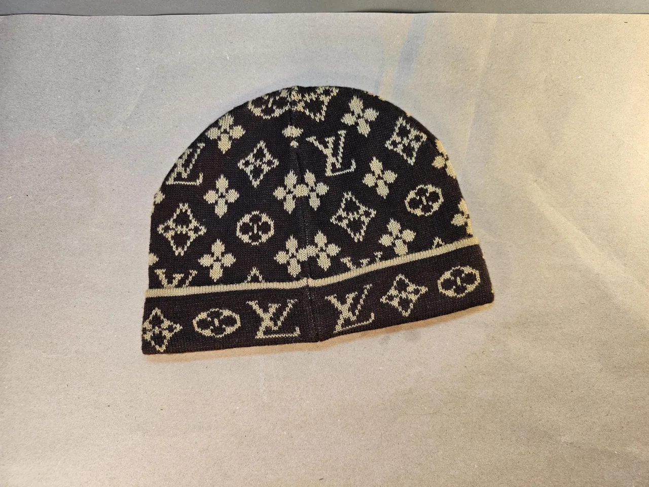 Louis Vuitton Mützen Modelle Monogram LV Ahead Kaschmir
