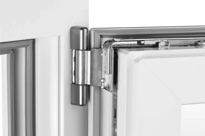 Rodzaje okuć okiennych obwiedniowych