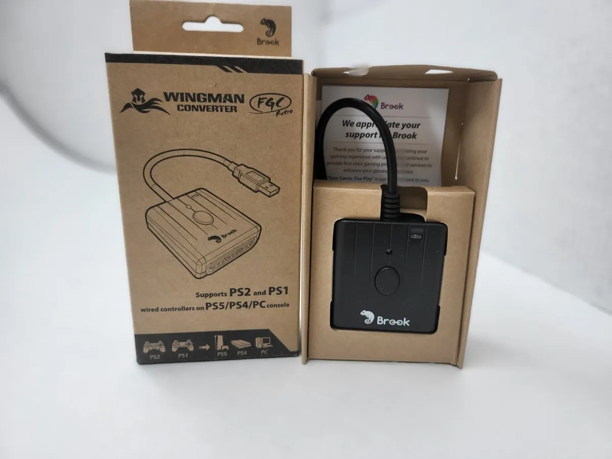 Brook Wingman FGC vs Cronus Zen, adaptery do pad&oacute;w