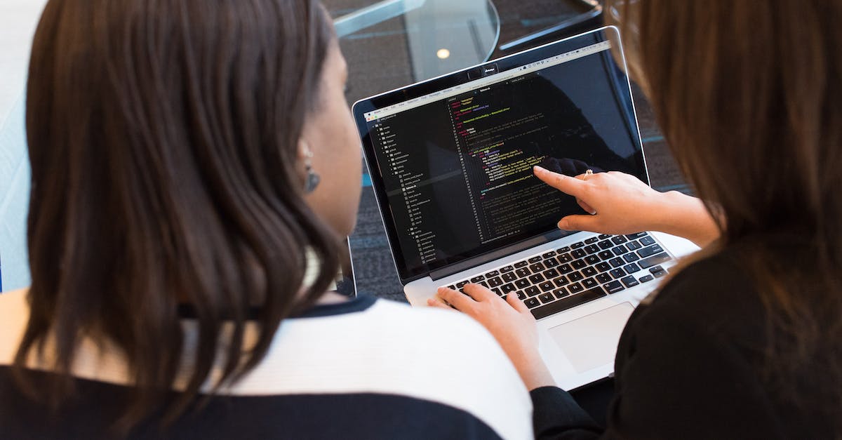 Podstawowe komendy Python - praktyczny przewodnik dla początkujących