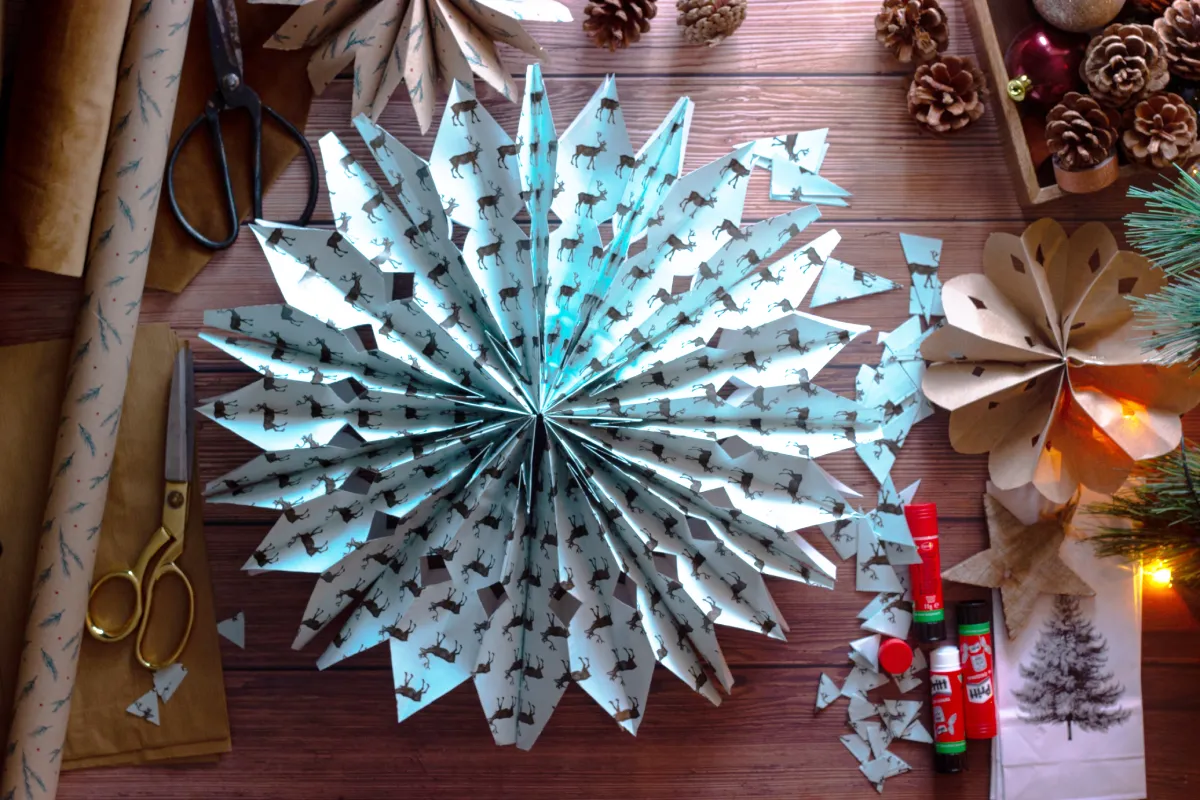 papierowe ozdoby choinkowe DIY