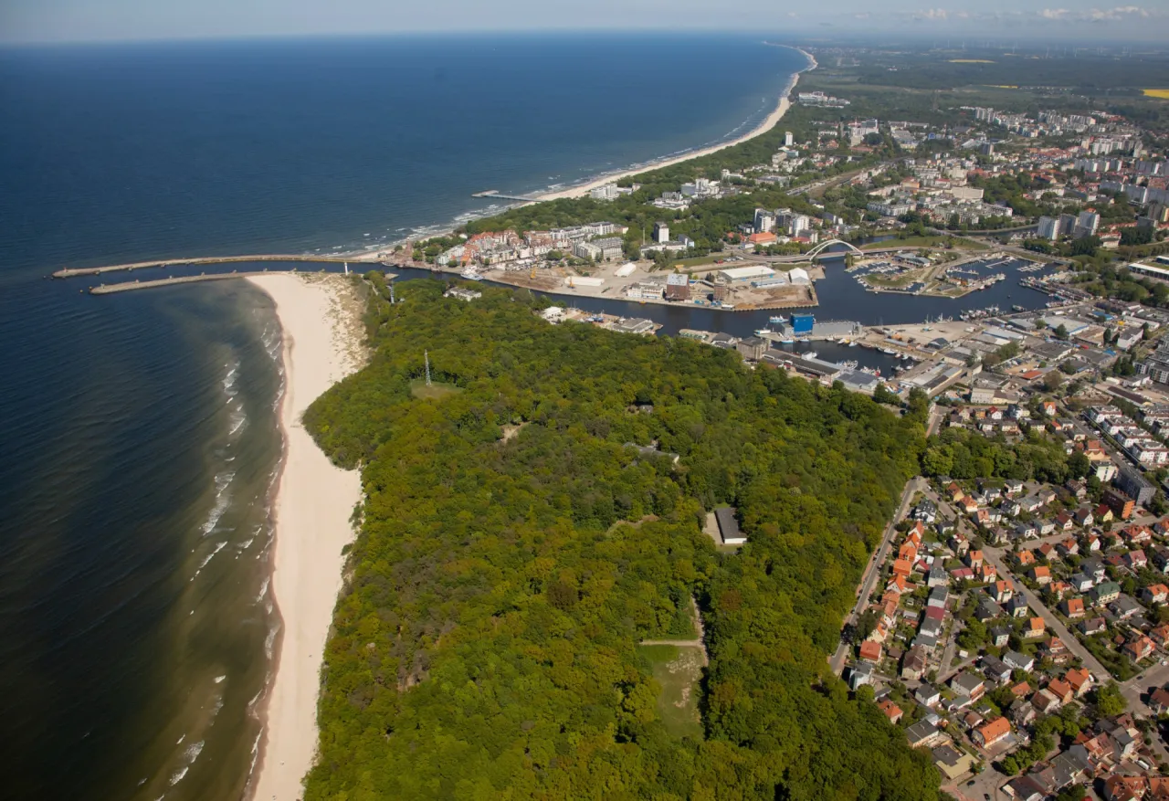 Zdjęcie Ile km jest z Mielna do Kołobrzegu? Sprawdź najkrótszą trasę!