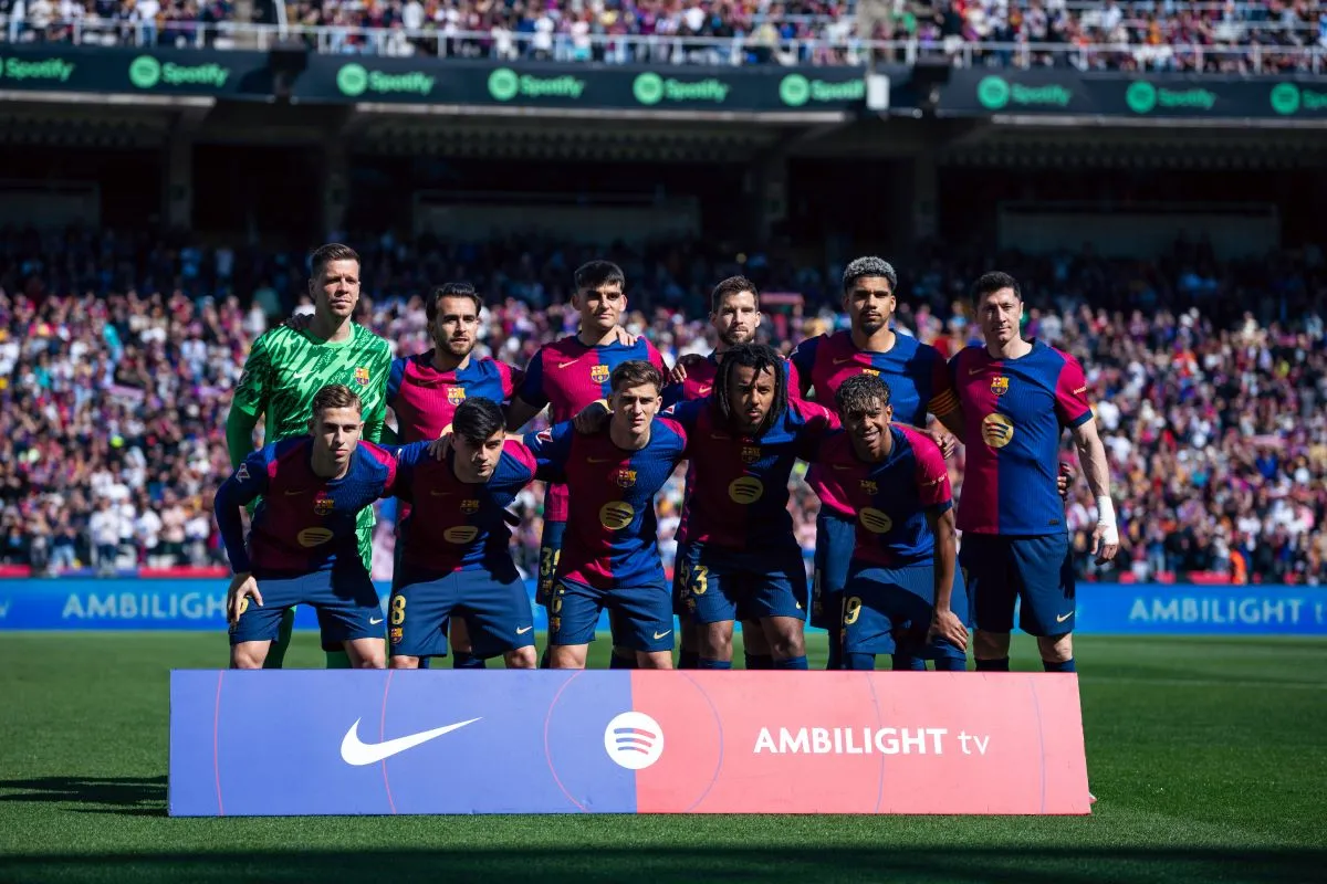 FC Barcelona skład 2026 wiek infografika
