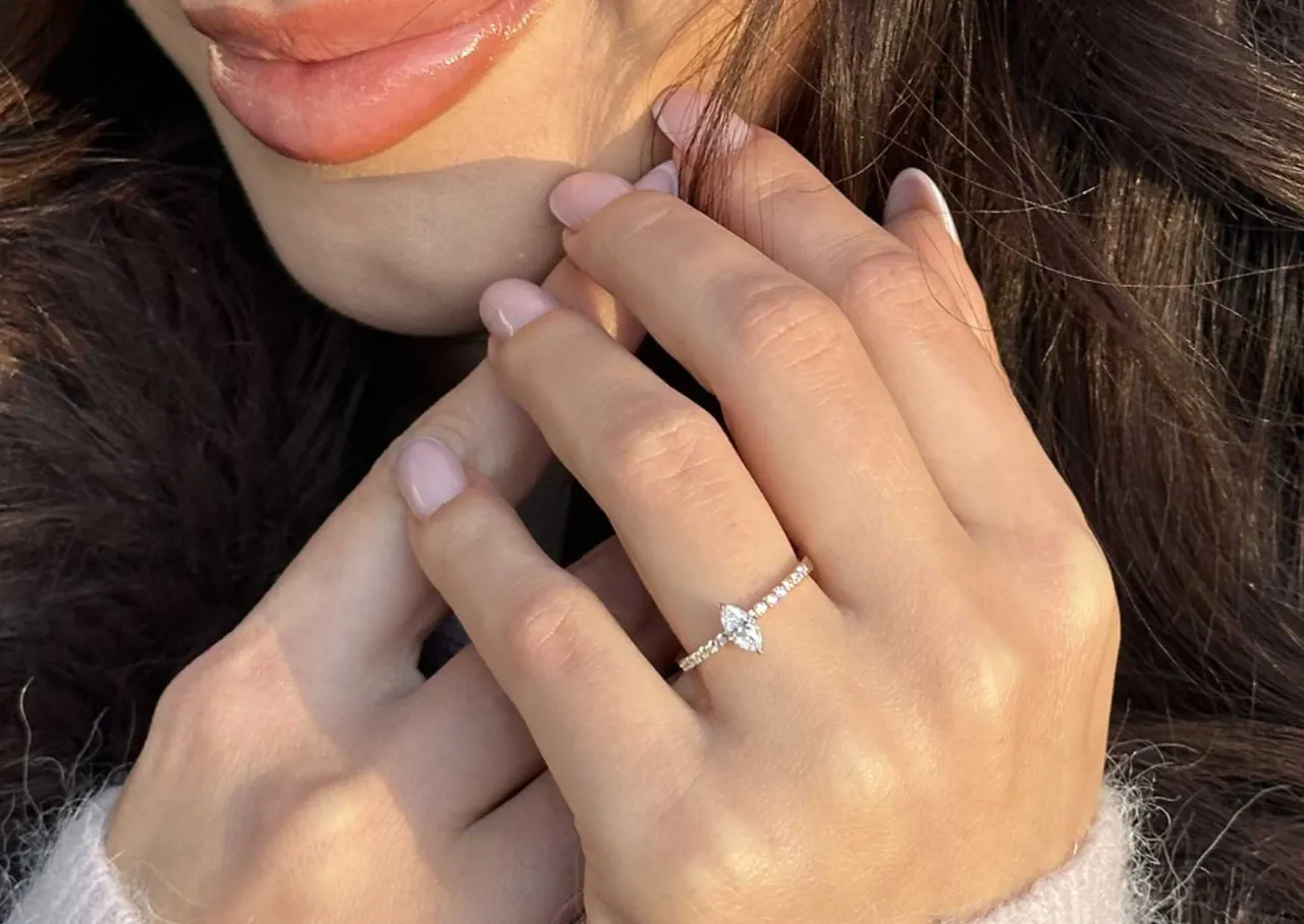 Białe złoto niklowe a palladowe