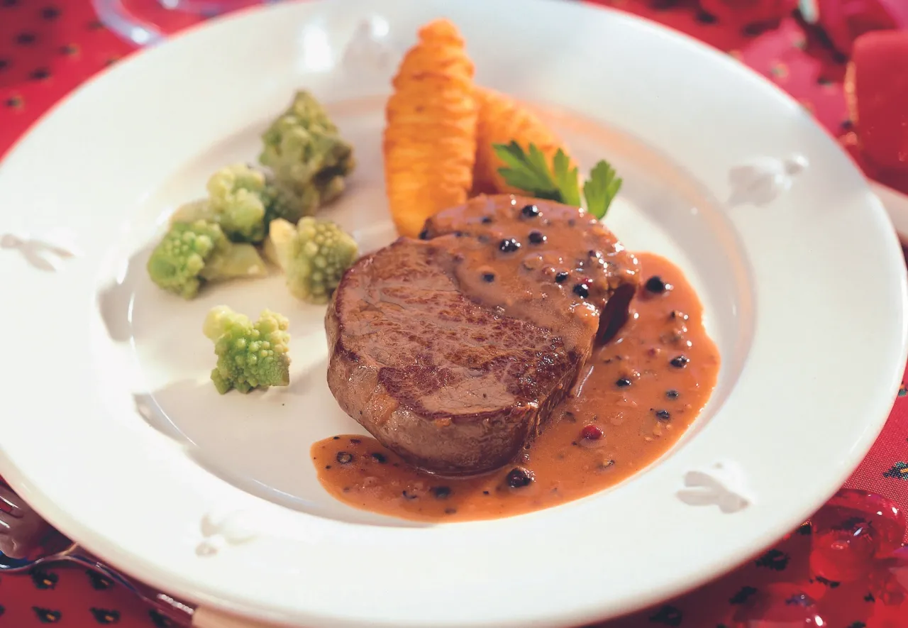 Romanesco Steak in der Pfanne gebraten mit Gew&uuml;rzen