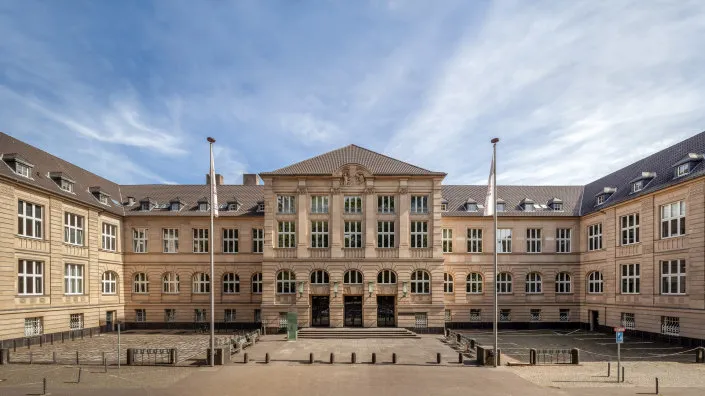 Universität zu Köln Hauptgebäude oder TH Köln Campus