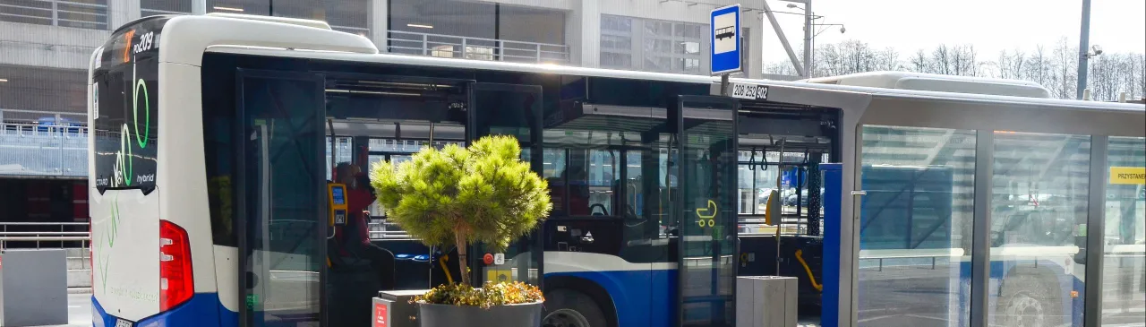 Autobusy na lotnisko Kraków Balice