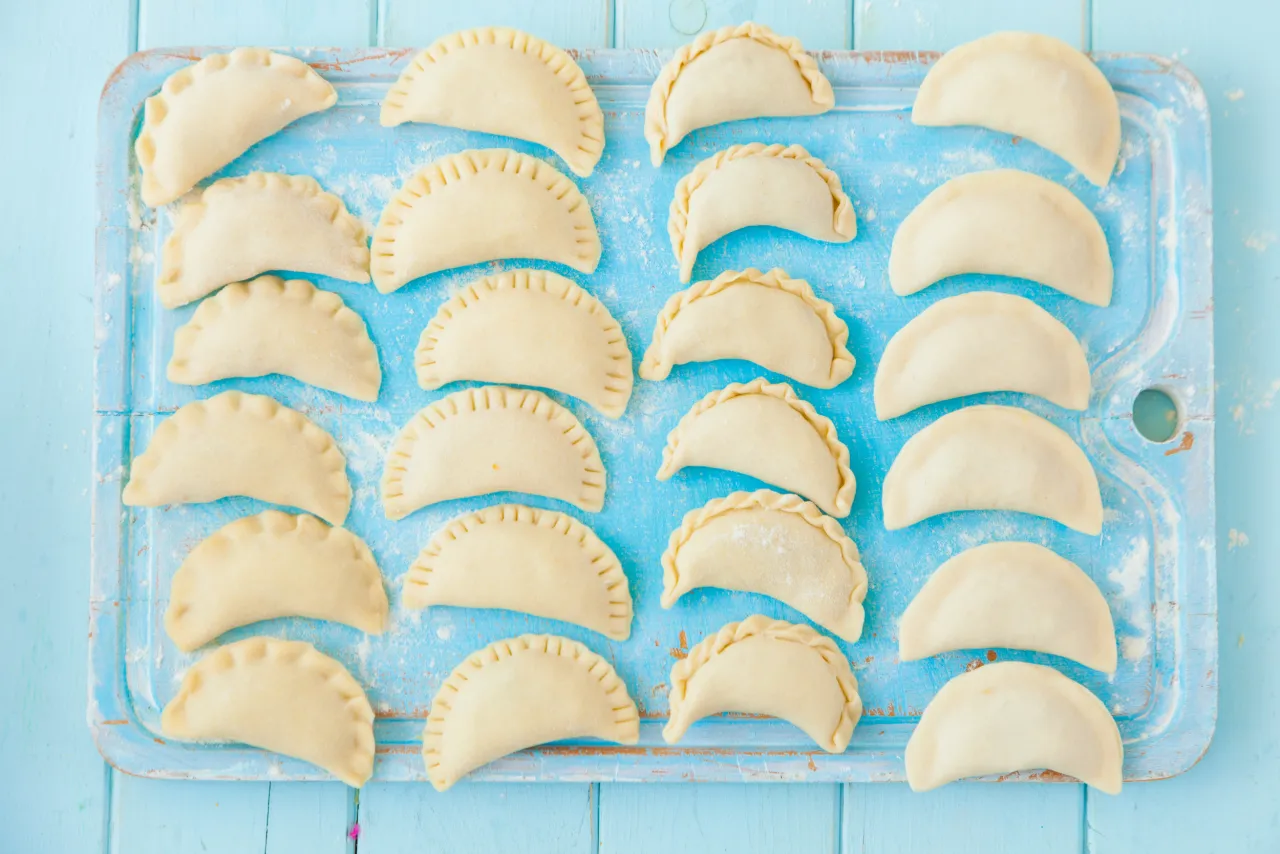 lepienie pierog&oacute;w bezglutenowych krok po kroku