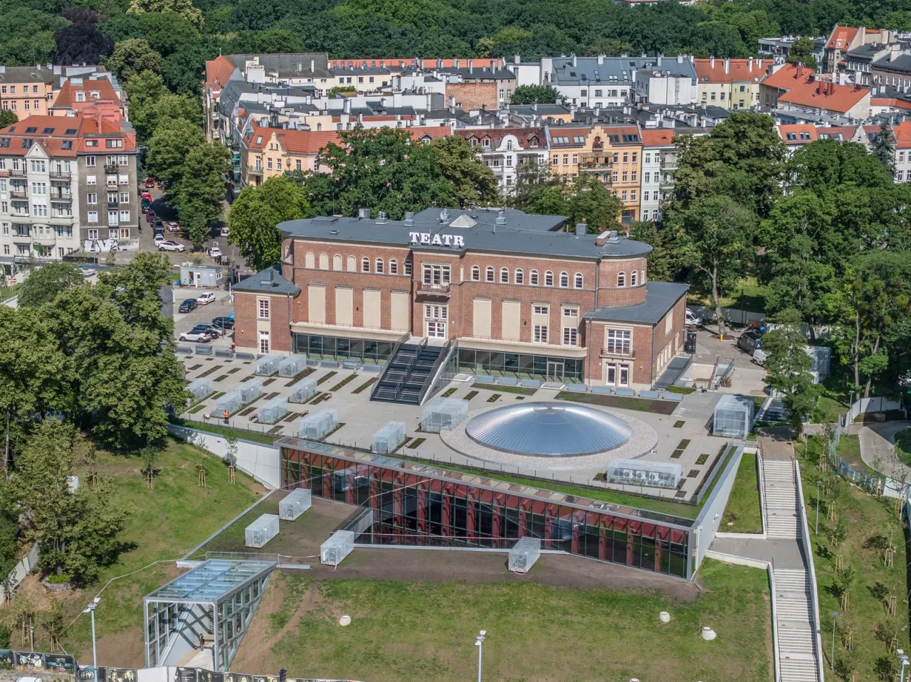 Teatr Polski w Szczecinie po przebudowie, architektura skarpy