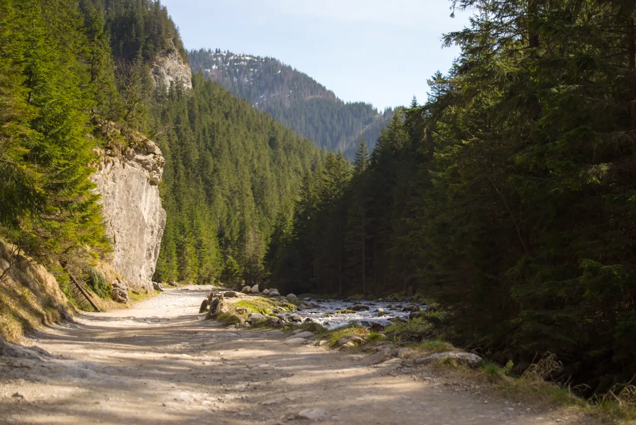 Dolina Kościeliska piękny krajobraz