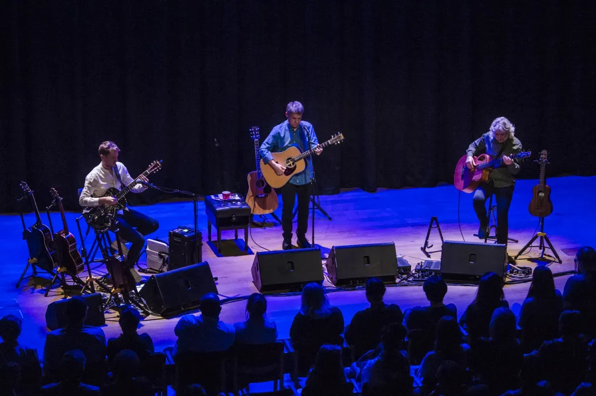 Stauros vs Stare Dobre Małżeństwo por&oacute;wnanie styl&oacute;w muzycznych