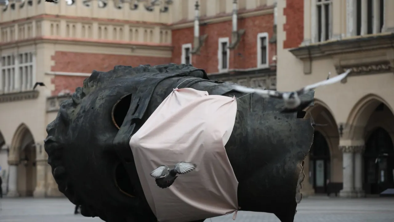 Eros Bendato symbolika