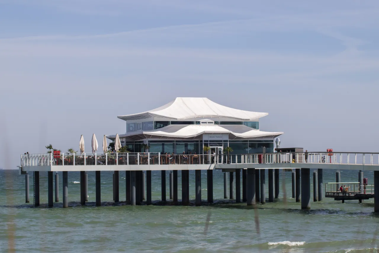 Timmendorfer Strand Restaurant Meerblick Terrasse