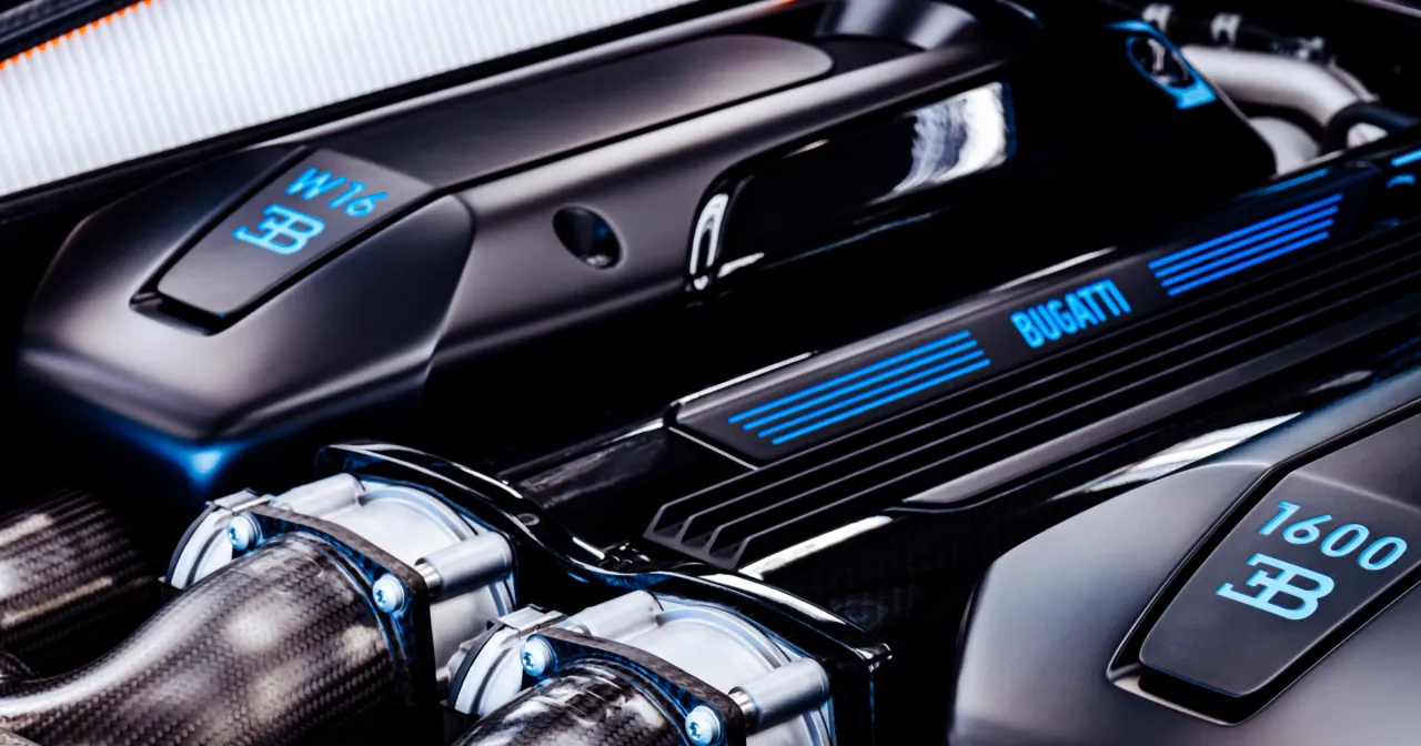 Bugatti Chiron silnik W16