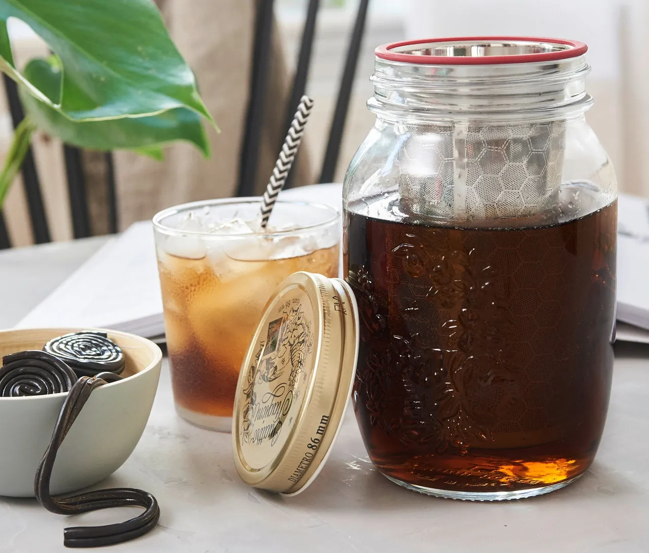 cold brew herbata w słoiku