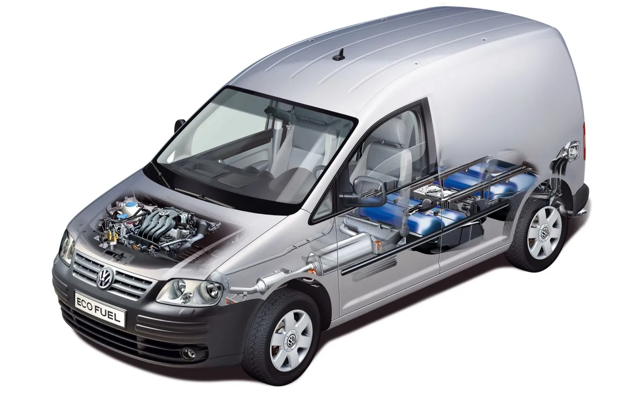 samoch&oacute;d z instalacją CNG butle