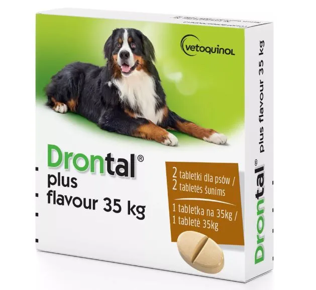 Weterynarz odrobacza szczeniaka, różne preparaty na odrobaczenie