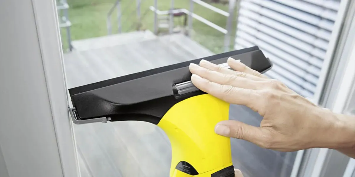 sprzęt do mycia okien profesjonalny vs domowy